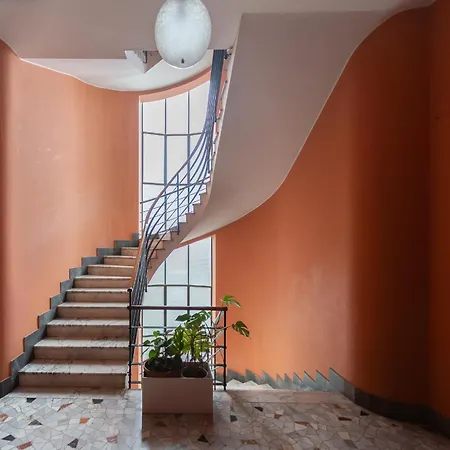 아파트 Design With Terrace In